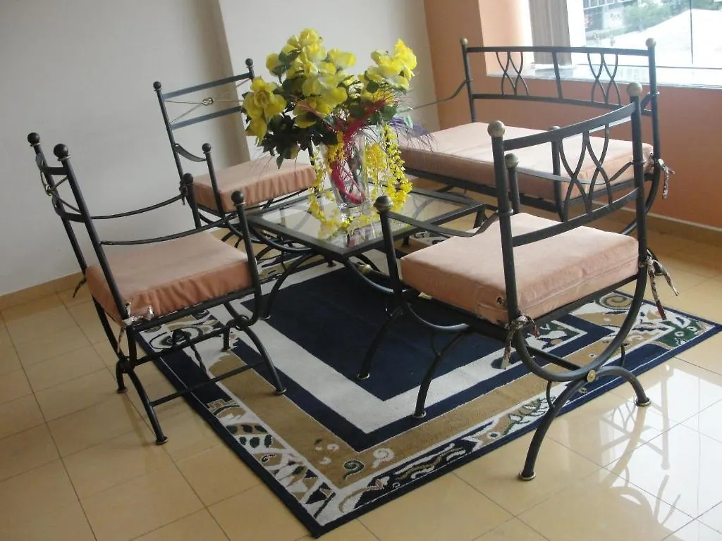 Balmoral Apartamentos & Suites Quito Aparthotel