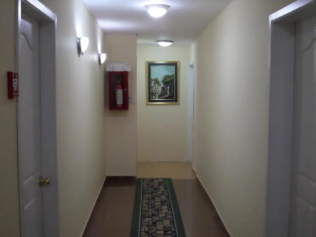 Balmoral Apartamentos & Suites Quito 3*,