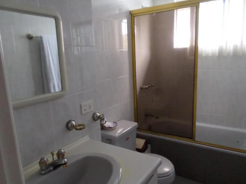 Balmoral Apartamentos & Suites Quito 3*,  Ecuador